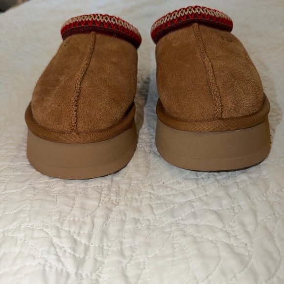 UGG TAZZ ll Suede Platform Clog Slippers - Picture 2 of 7